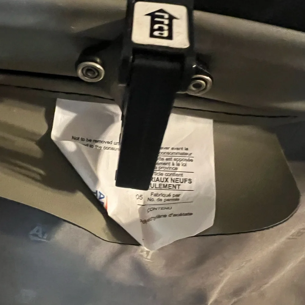 American Tourister BlackGarment Bag with Front Zipper